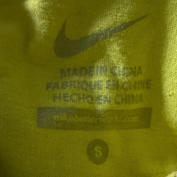 NIKE EUC GIRLS HOODED HOODIE TOP SHIRT TSHIRT TOPS SUMMER BEACH CASUAL SIZE S - Picture 6 of 6